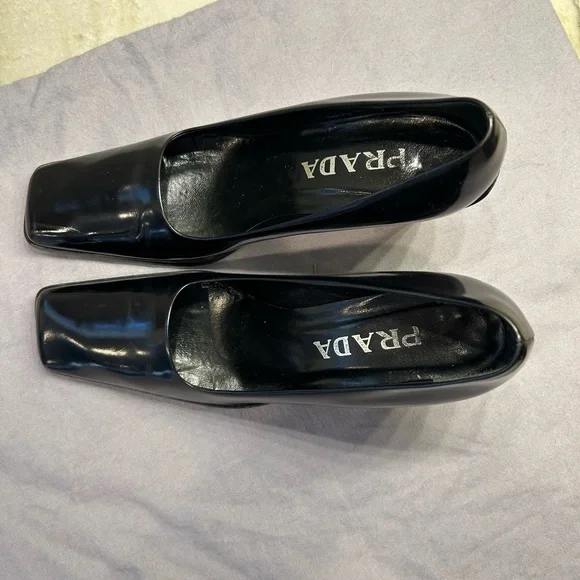 Vintage Prada 36.5 Block Heels or Size 6 - Picture 4 of 4